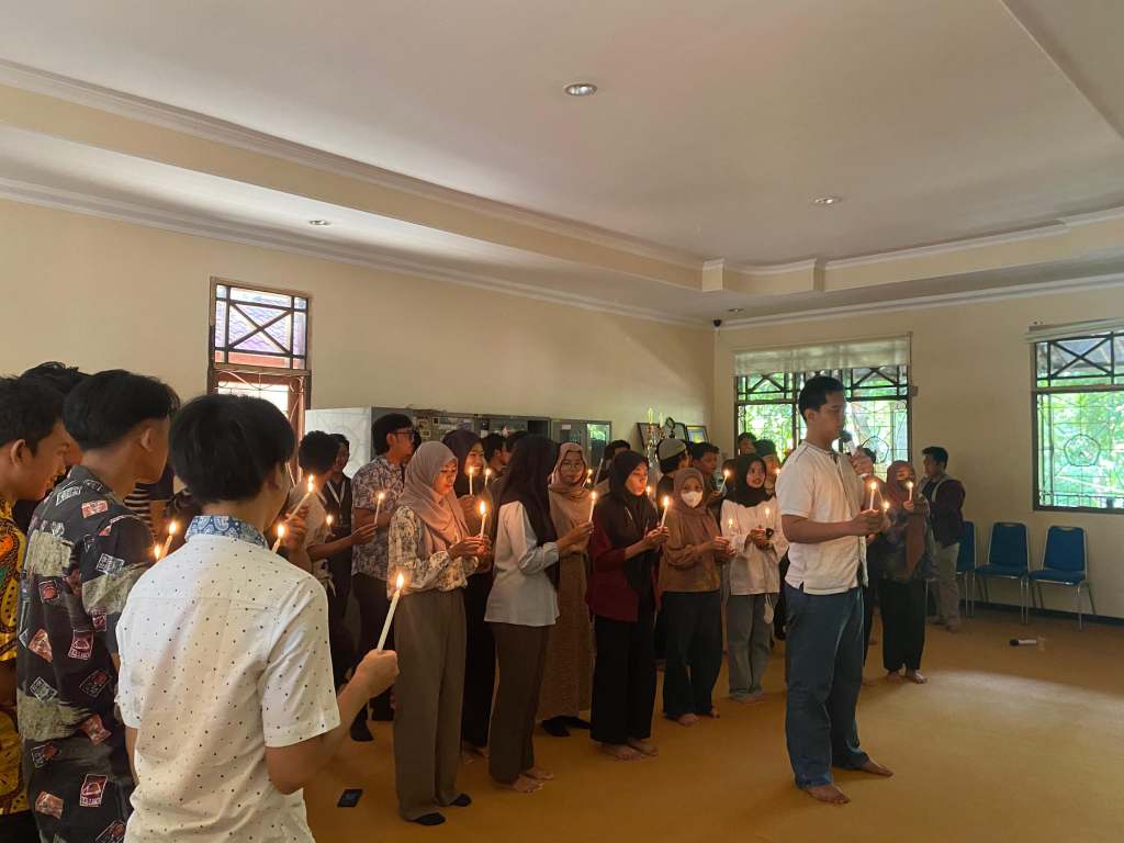 BEM KM UNNES Selenggarakan Mimbar Bebas dan Diskusi Untuk Ingatkan Bahaya Politik&nbsp;Dinasti