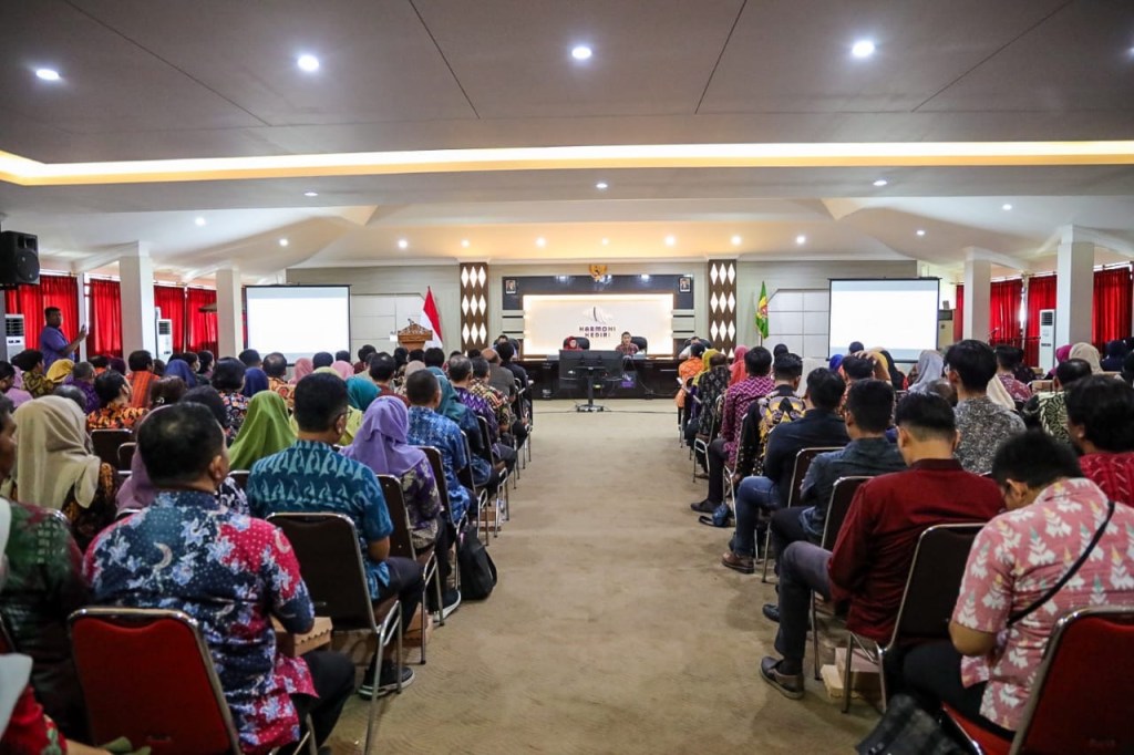 Wujudkan Pelayanan Kearsipan Dinamis dan Terpercaya, Pemkot Kediri Gelar Sosialisasi Aplikasi&nbsp;SRIKANDI