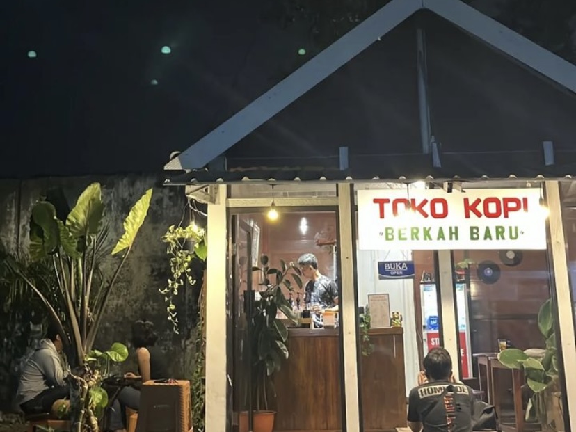 Cobain Puding Karamel Ala Pasar Santa di Toko Kopi Berkah Baru&nbsp;Kediri