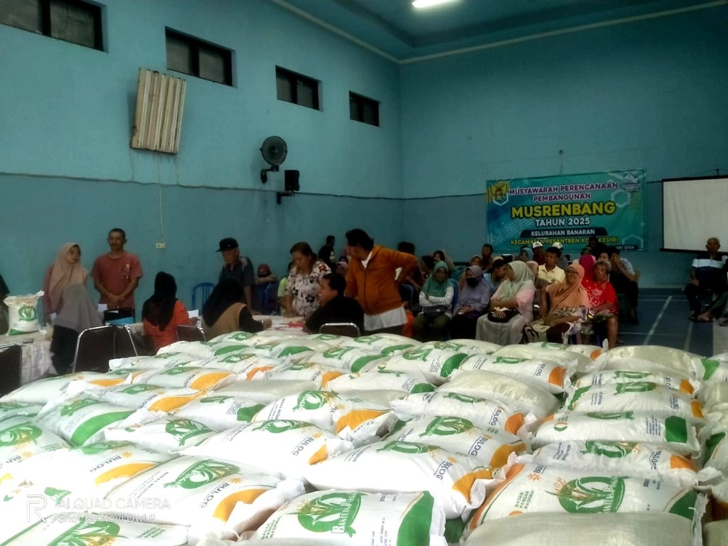 Intip Stok Beras di Gudang Bulog untuk Kediri dan&nbsp;Nganjuk