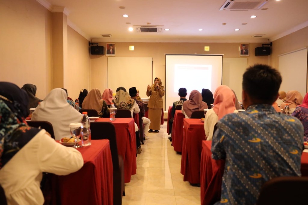 Ciptakan Lingkungan Sekolah yang Sehat, Pemkot Kediri Undang Guru UKS Ikuti&nbsp;Bimtek