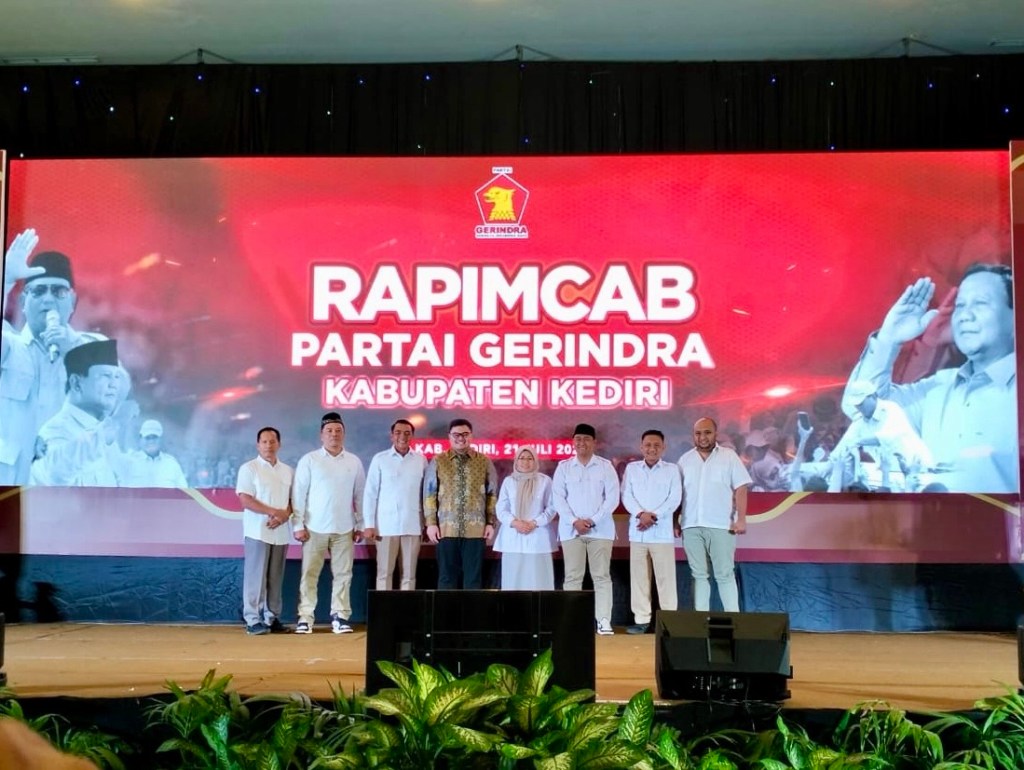Terungkap! Ini Alasan Dhito Gandeng&nbsp;Gerindra.