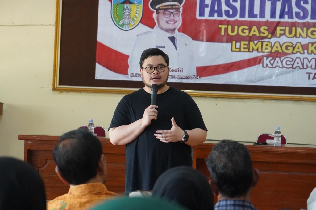 Pastikan Mutu Layanan Kesehatan, Mas Dhito Evaluasi Kinerja Petugas&nbsp;Puskesmas