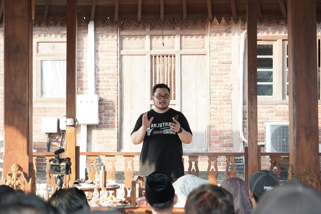 Mas Dhito Janjikan Benahi Data Penyaluran&nbsp;Bansos