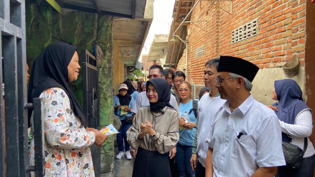 Mbak Vinanda – Gus Qowim Blusukan ke Burengan Kediri, Kenalkan Program Sapta&nbsp;Cita