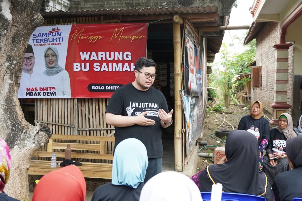 Mas Dhito Bakal Agendakan Pertemuan Rutin&nbsp;RT/RW