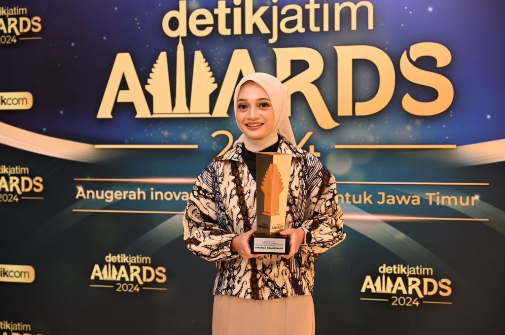 Vinanda Prameswati Raih Penghargaan detikJatim Awards 2024, Aktivis Muda Pemberdaya&nbsp;Masyarakat