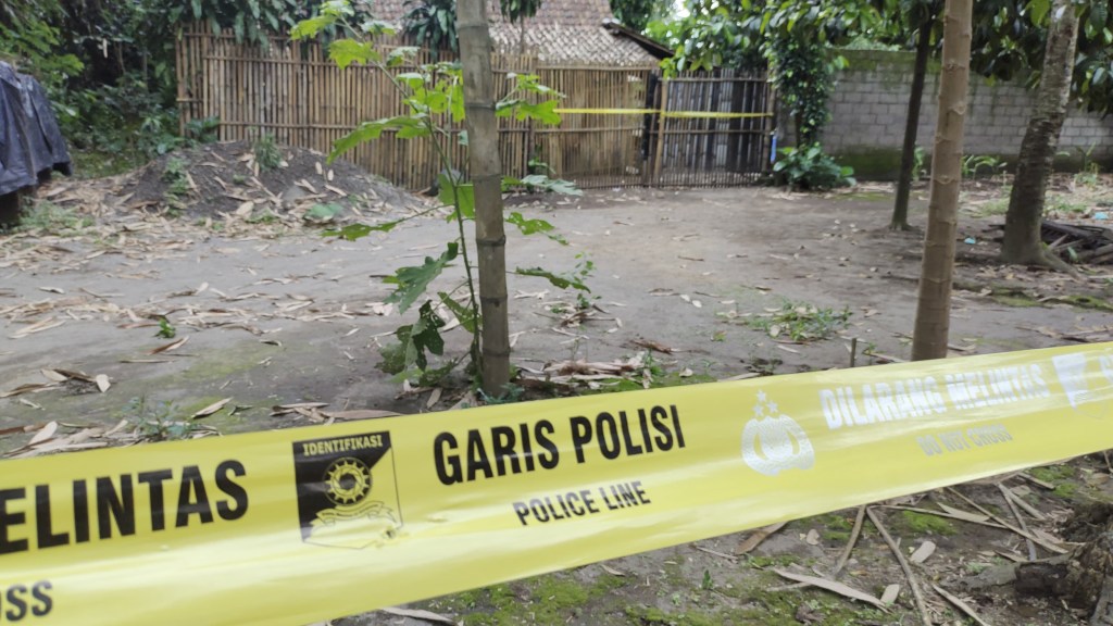 Satu keluarga di Kediri Tewas Dibunuh, Korban Dipukul Benda&nbsp;Tumpul