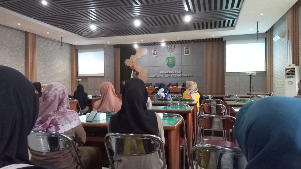 Dinas Kesehatan Trenggalek Gelar Penyuluhan Peningkatan Keamanan Pangan bagi Pelaku&nbsp;UMKM