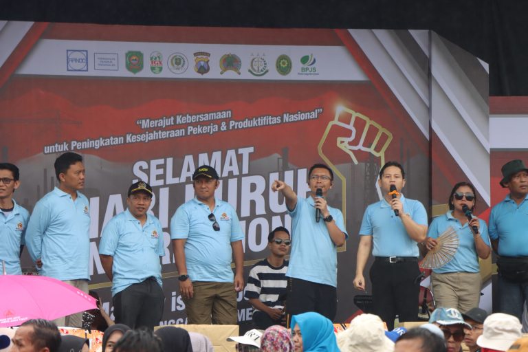 Perayaan Mayday di Trenggalek Berlangsung Semarak dengan Semangat&nbsp;Kebersamaan