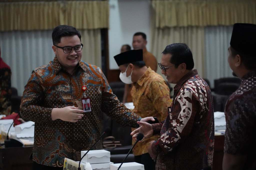 Mas Dhito Tekankan Perubahan APBD 2025 Tak Ganggu Sektor Pelayanan&nbsp;Dasar