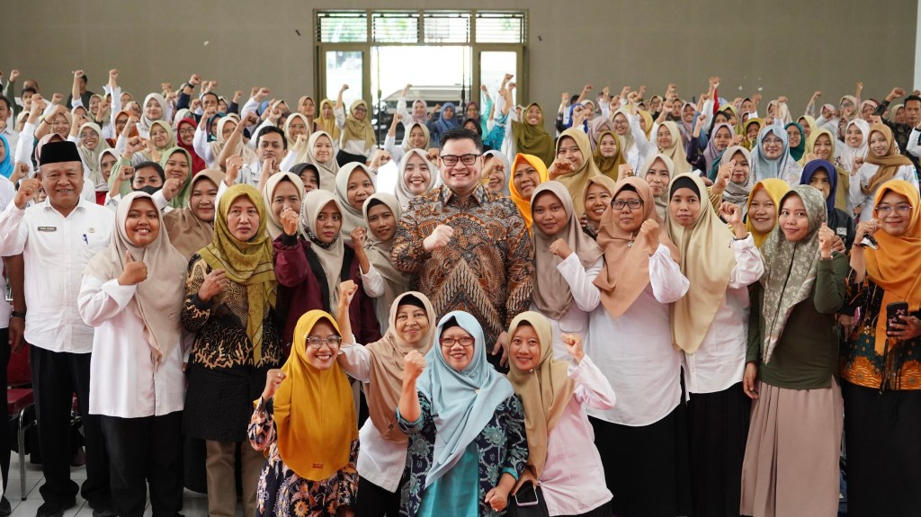 Mas Dhito Segera Angkat 1.585 Guru Honorer di Kediri jadi PPPK Paruh&nbsp;Waktu