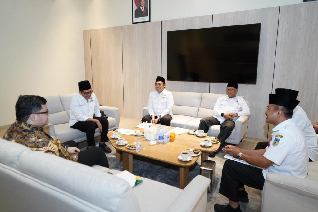 Pengumpulan ZIS Kembali Lampaui Target, Mas Dhito Apresiasi Keterbukaan Baznas Kabupaten&nbsp;Kediri