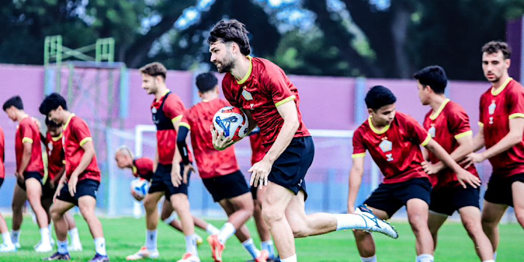 Persik Kediri Bidik 3 Poin Lawan Bali United, Jon Toral dan Luna Siap Dimainkan