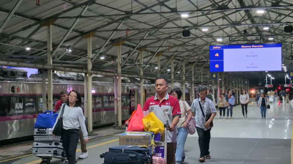 Layanan e-Porter Kini Tersedia di 14 Stasiun, Tarif Flat dan Pemesanan&nbsp;Mudah
