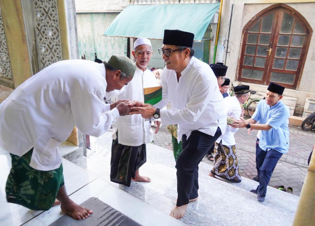Petrokimia Gresik Safari Ramadan ke Masjid-Masjid Sekitar&nbsp;Perusahaan