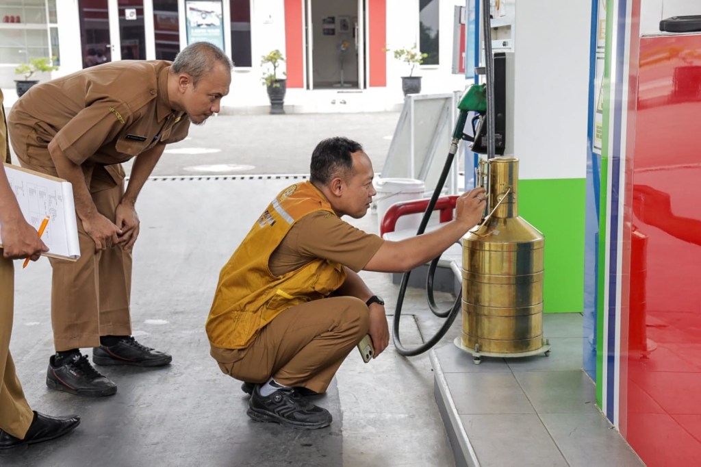 Pemkot Kediri Tera Ulang 14 SPBU, Cek Takaran hingga Kualitas BBM 