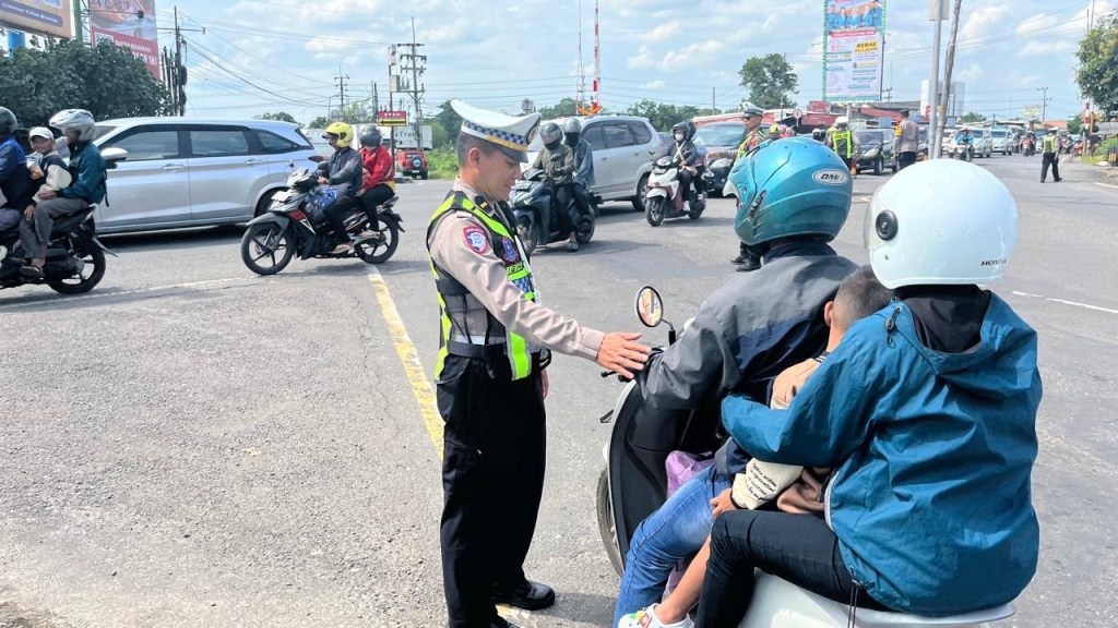 Arus Mudik Lebaran 2026 ke Jatim Naik 18 Persen, Jalur Arteri Magetan Paling Sibuk