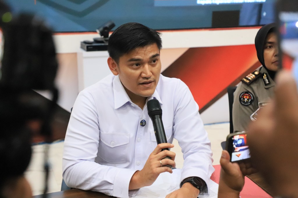Produksi dan Jual Video Asusila, Pasutri Siri di Kediri Ditangkap&nbsp;Polisi
