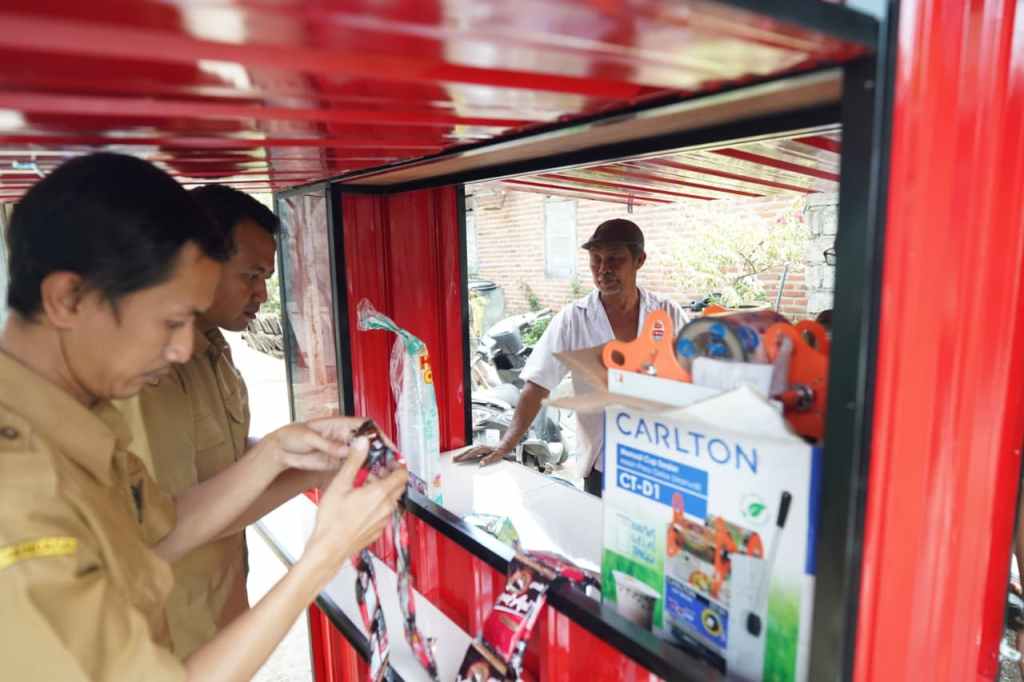 Mas Dhito Beri Jalan Usaha Baru untuk Kuatkan Ekonomi Keluarga Mbah Mari 