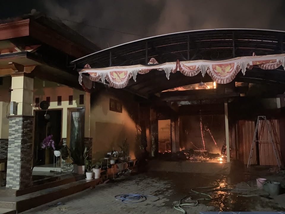 Rumah Janda di Plosoklaten Kediri Diduga Dibakar Mantan&nbsp;Suami