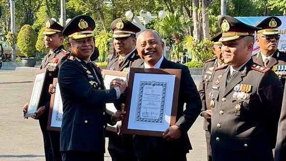 Bongkar Kasus-kasus Besar, AKBP Edy Herwiyanto Terima&nbsp;Penghargaan