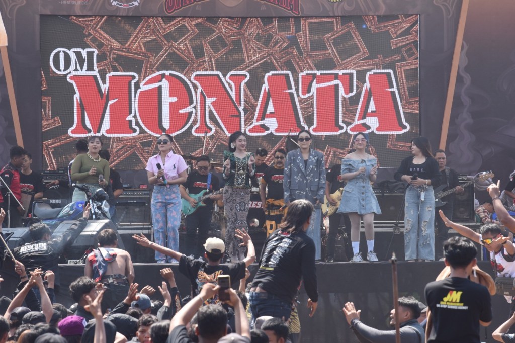 Ribuan Pecinta RX King Berkumpul di Kediri, Mbak Wali Sebut Solidaritas Komunitas Jadi Teladan bagi Generasi&nbsp;Muda
