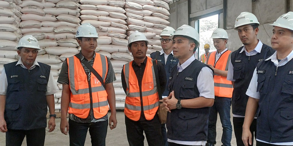 Tinjau Gudang di Lamongan, Pupuk Indonesia Pastikan Serapan dan Stok&nbsp;Aman