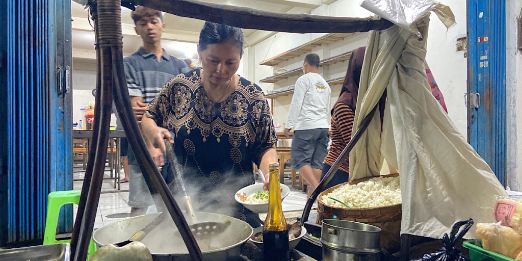 Soto Daging Ampera Pak Samari Kediri, Rasa Legendaris yang Bertahan Tiga Generasi