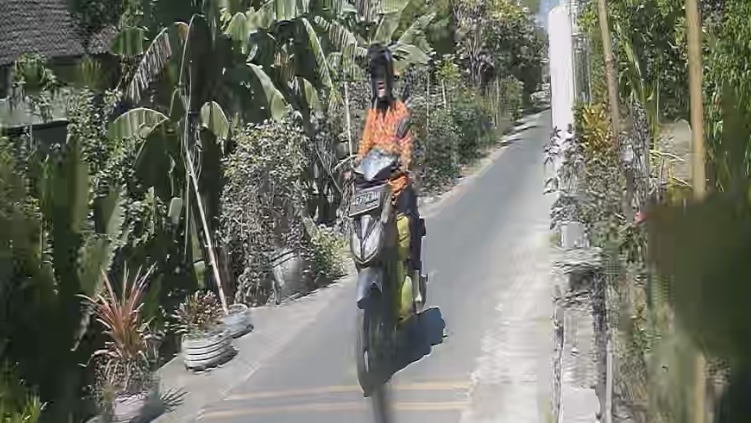 Modus Beli Mi Instan, Emak-emak Gasak 4 Tabung LPG di Toko Kelontong&nbsp;Kediri