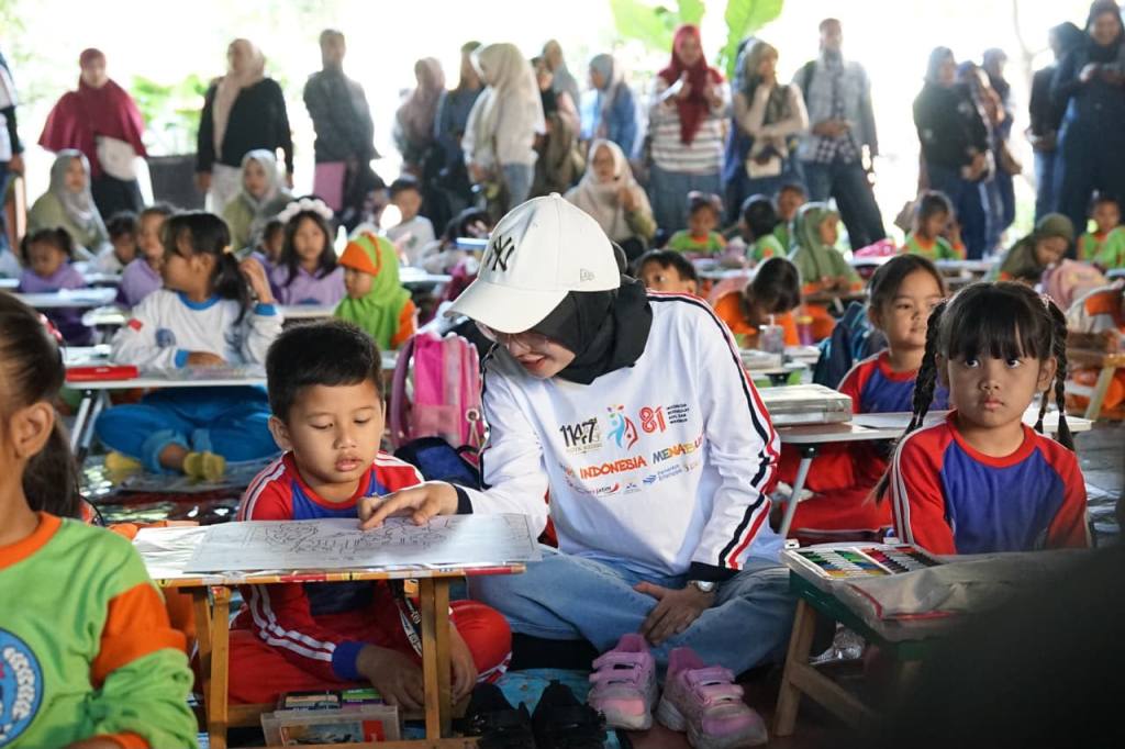 Ribuan Anak TK di Kediri Belajar Lingkungan dan Menabung Lewat Lomba&nbsp;Mewarnai